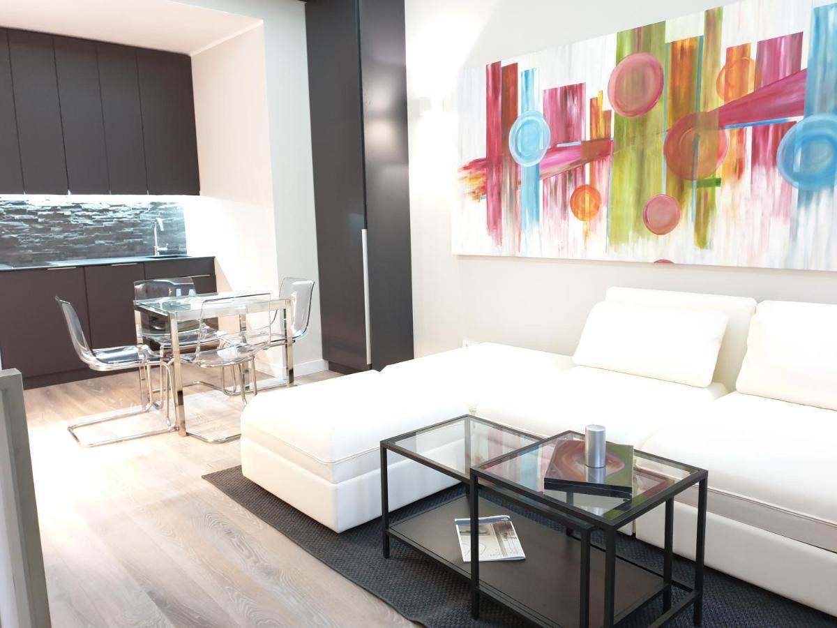 Jewel Apartment Milano Exteriör bild